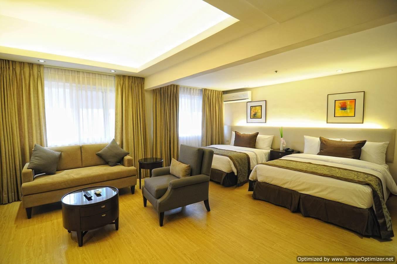 Imperial Palace Suites Quezon City Bagian luar foto