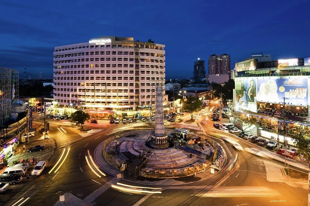 Imperial Palace Suites Quezon City Bagian luar foto
