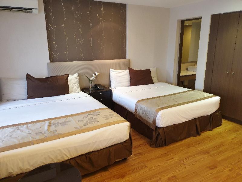Imperial Palace Suites Quezon City Bagian luar foto